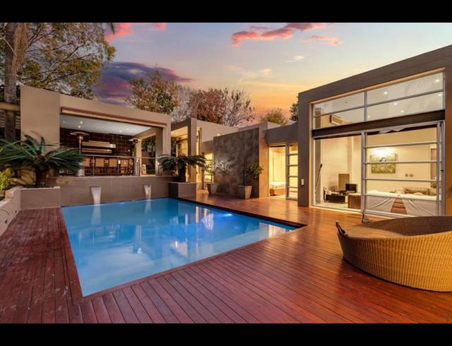 4 BEDROOM HOUSE FOR SALE IN FOURWAYS GARDENS